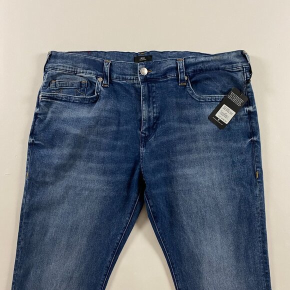 NWT True Religion Geno Relaxed Slim Jeans Men's 42 Stretch Medium Ink Blue SN - Picture 2 of 16